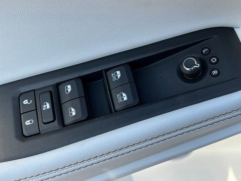 New 2026 Jeep Cherokee Limited image 16