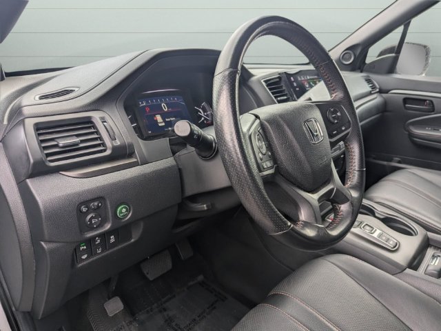 Used 2022 Honda Passport TrailSport image 11