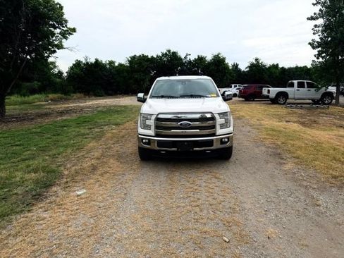 Used 2015 Ford F150 King Ranch w/ Equipment Group 601A Luxury AWD/4WD image 2