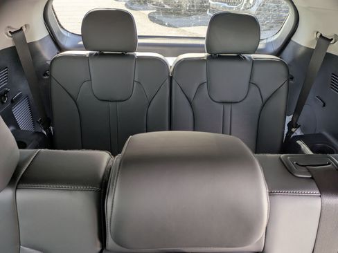 New 2026 Kia Sorento S w/ S Panoramic Sunroof Package image 9