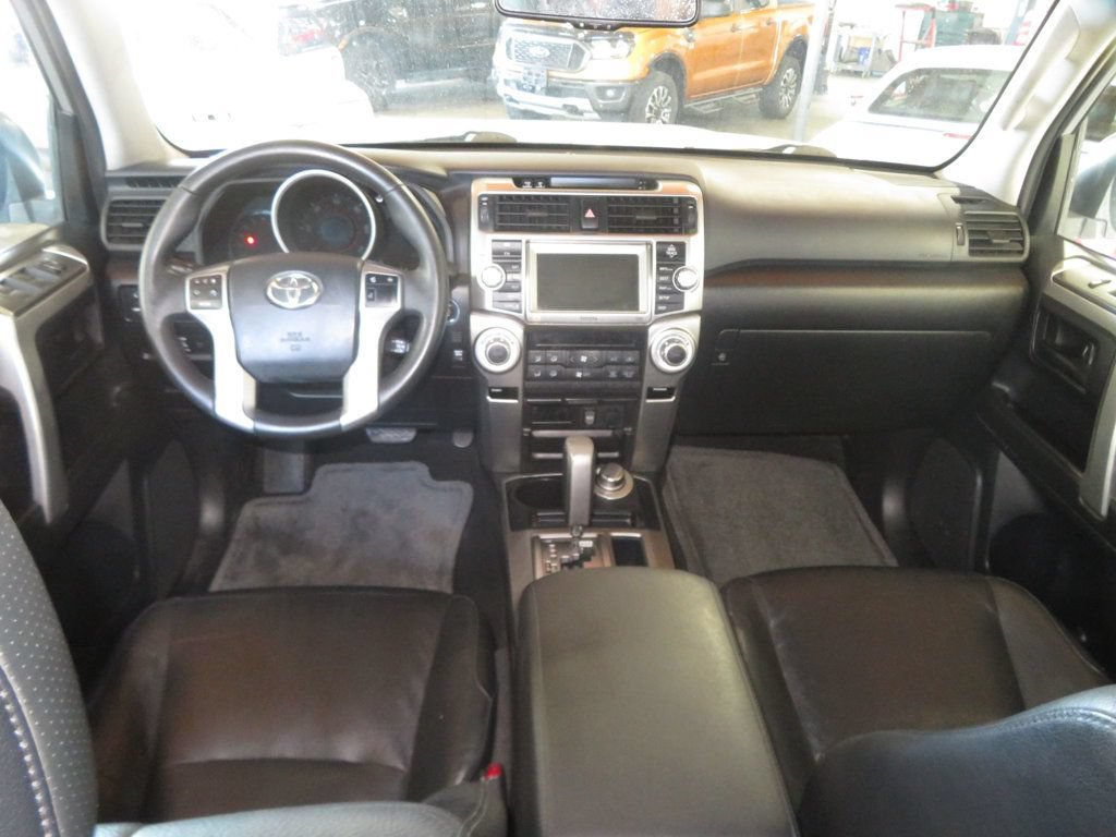 Used 2011 Toyota 4Runner Limited AWD/4WD image 40