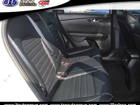 Used 2023 Kia Forte GT-Line w/ GT-Line Premium Package FWD image 13
