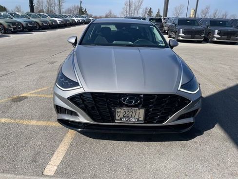 Used 2023 Hyundai Sonata SEL image 2