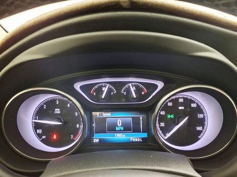 Used 2020 Buick Envision Preferred FWD image 25