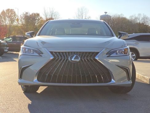 New 2025 Lexus ES 350 350 image 3