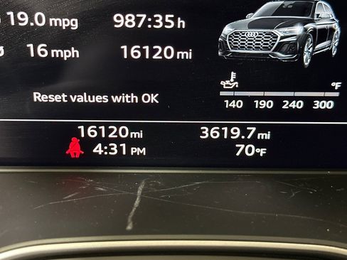 Used 2023 Audi Q5 2.0T Premium Plus w/ Premium Plus Package image 23