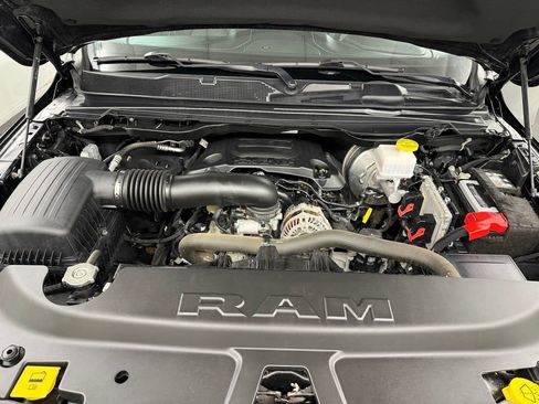 Used 2022 RAM 1500 Limited w/ Body-Colour Bumper Group AWD/4WD image 47
