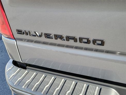 Used 2019 Chevrolet Silverado 1500 RST w/ All-Star Edition image 21