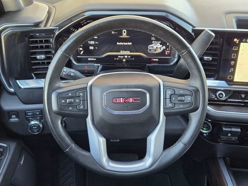 Used 2025 GMC Sierra 2500 SLT w/ SLT Convenience Package AWD/4WD image 22