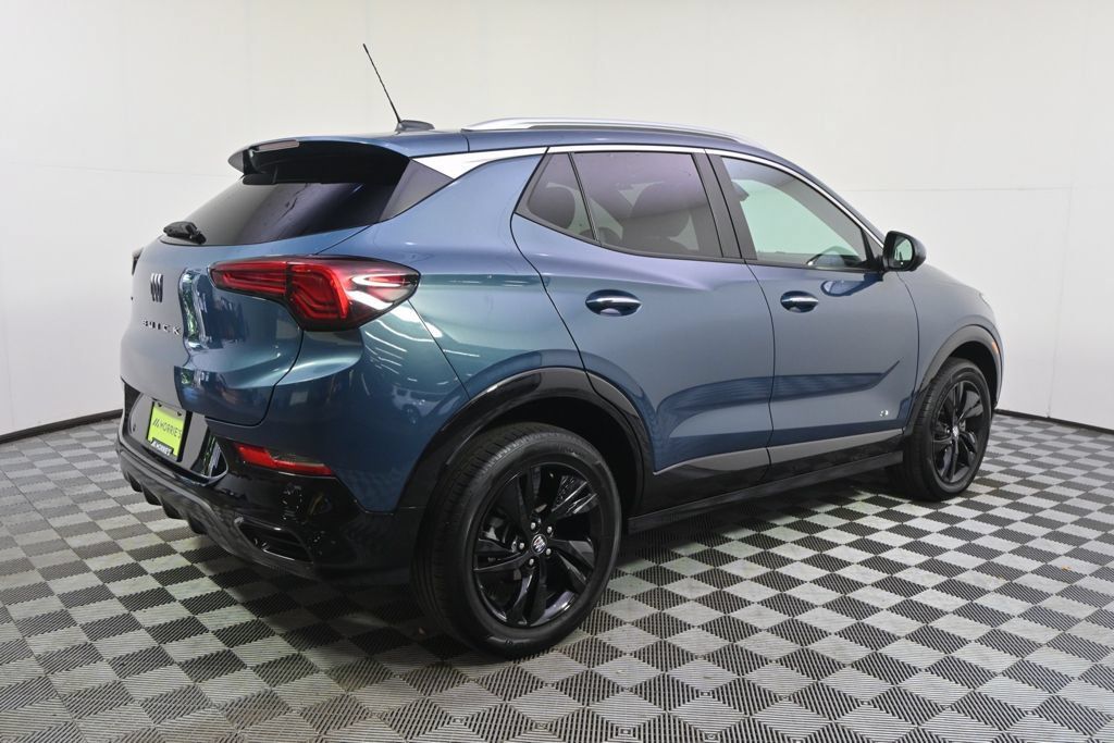 Used 2025 Buick Encore GX Sport Touring w/ Advanced Technology Package AWD/4WD image 7
