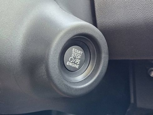 Used 2025 RAM ProMaster 2500 FWD image 22