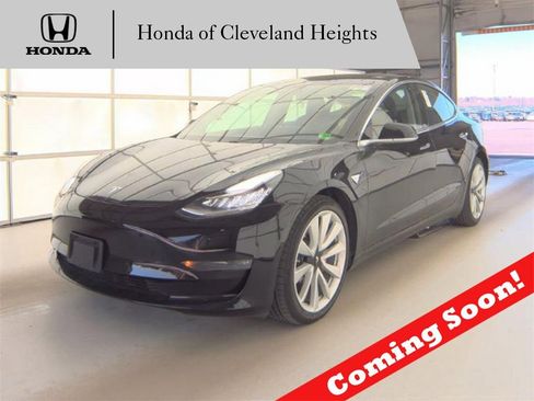 Used 2020 Tesla Model 3 Long Range image 1