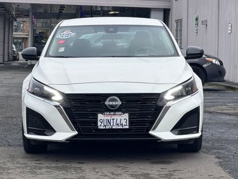 Used 2025 Nissan Altima 2.5 S image 9