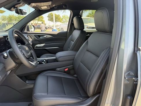 New 2026 Chevrolet Traverse LT image 22