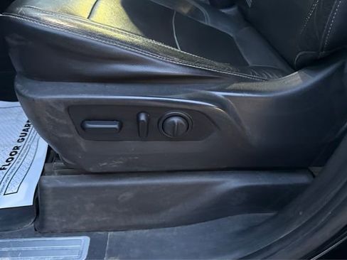 Used 2020 GMC Sierra 1500 SLT w/ SLT Premium Plus Package image 18