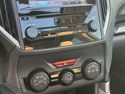 Used 2019 Subaru Forester Premium w/ All-Weather Package image 11