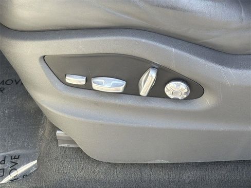 Used 2020 Porsche Cayenne image 21