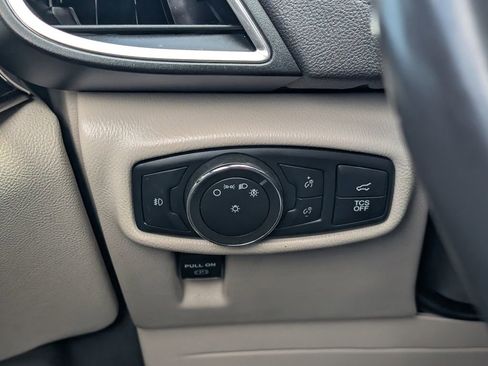 Used 2020 Lincoln Nautilus Reserve w/ Equipment Group 202A image 21