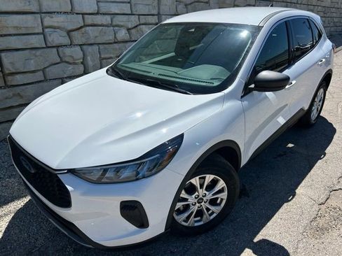 Used 2023 Ford Escape Active AWD/4WD image 1