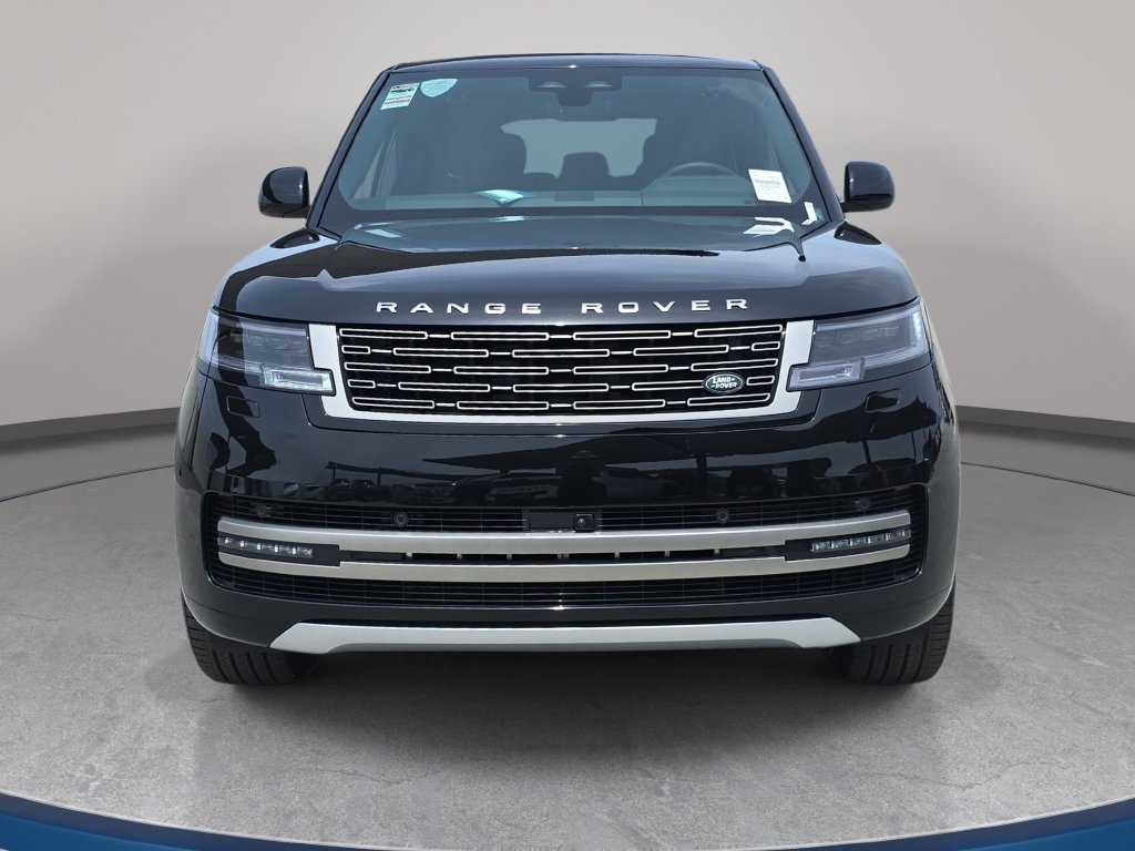 New 2026 Land Rover Range Rover Long Wheelbase SE AWD/4WD image 2