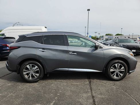 Used 2019 Nissan Murano SV w/ Premium Package AWD/4WD image 7