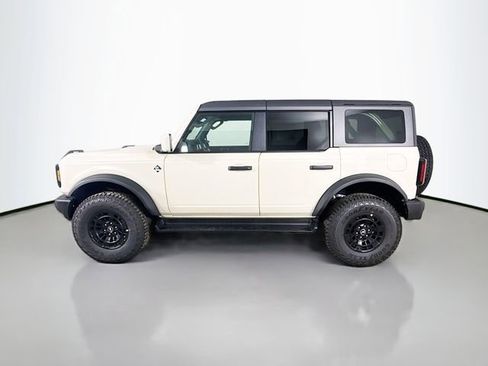 New 2026 Ford Bronco Outer Banks w/ Sasquatch Package AWD/4WD image 4