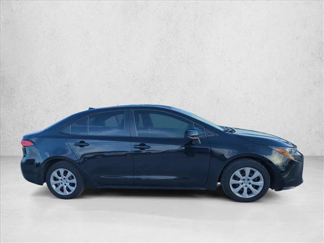 Used 2024 Toyota Corolla LE FWD image 4