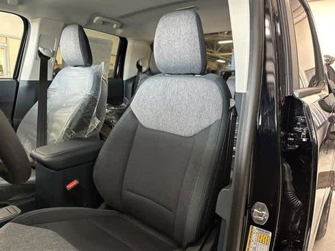 New 2025 Ford Maverick XLT w/ Equipment Group 301A image 16