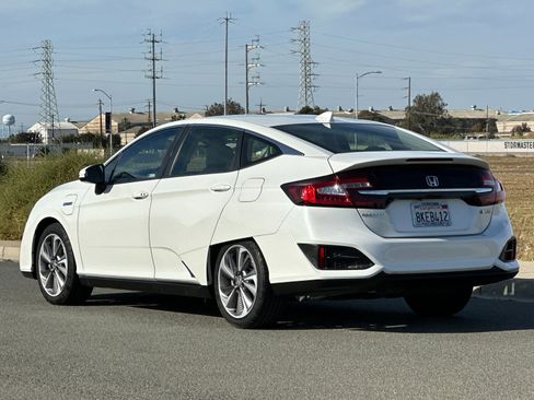 Used 2019 Honda Clarity Plug-In Hybrid image 6