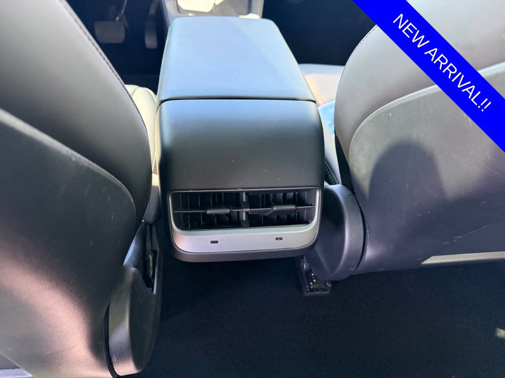 Used 2023 Tesla Model 3 Standard Range RWD image 19