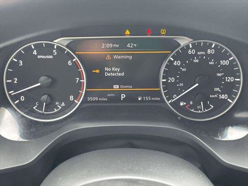 Used 2023 Nissan Rogue SV image 24