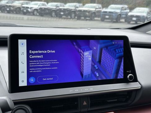 New 2026 Toyota Prius Plug-In Hybrid image 4