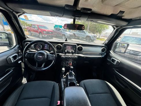 Used 2020 Jeep Wrangler Unlimited Sport S AWD/4WD image 9