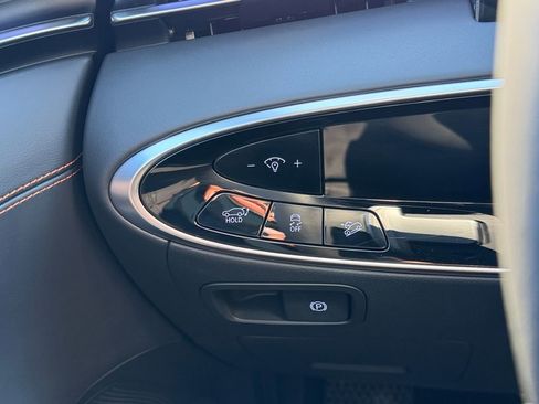 Used 2026 Genesis GV70 2.5T Sport Prestige image 18