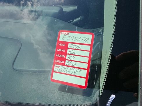 Used 2025 Kia K4 EX FWD image 10