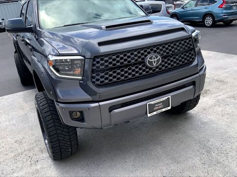 Used 2019 Toyota Tundra SR5 AWD/4WD image 34