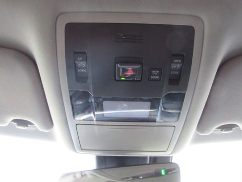 Used 2022 Lexus RX 450h AWD w/ Premium Package image 18