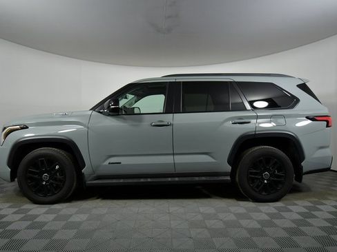 Used 2024 Toyota Sequoia Limited image 16
