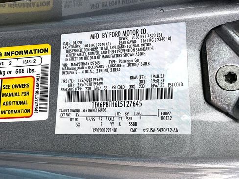 Used 2020 Ford Mustang Premium w/ Equipment Group 201A image 32