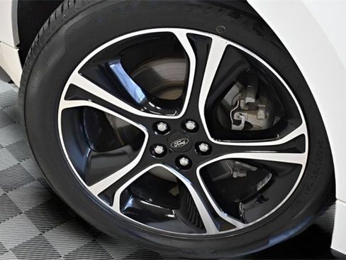 Used 2019 Ford Edge ST w/ Equipment Group 401A image 32