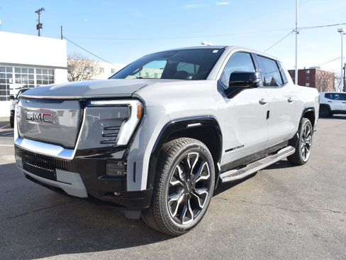 New 2025 GMC Sierra EV Denali image 23