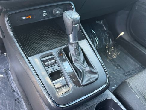 Used 2024 Honda CR-V LX image 25