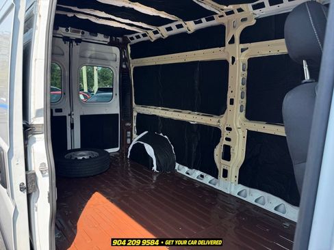 Used 2023 RAM ProMaster 2500 FWD image 31