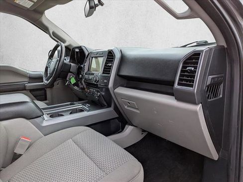 Used 2018 Ford F150 XLT w/ Equipment Group 302A Luxury image 19