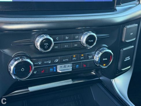 Used 2022 Ford F150 Platinum w/ Equipment Group 701A High image 29