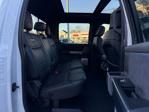 Used 2025 Ford F250 Platinum image 36