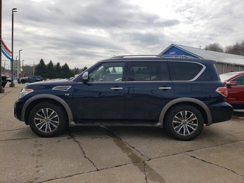 Used 2020 Nissan Armada SL w/ Premium Package image 6
