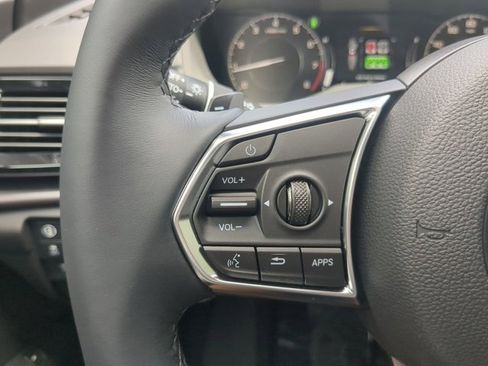 Used 2025 Acura RDX SH-AWD image 21