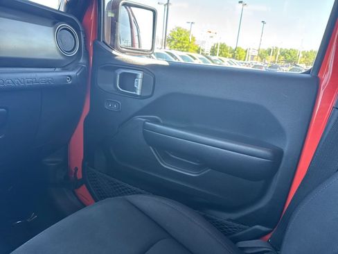 Used 2020 Jeep Wrangler Unlimited Sport S AWD/4WD image 39