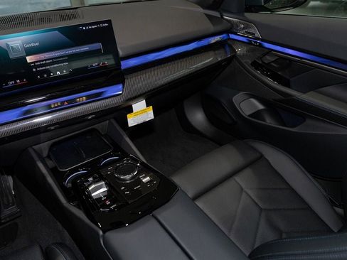 New 2026 BMW 540i xDrive w/ M Sport Package image 36